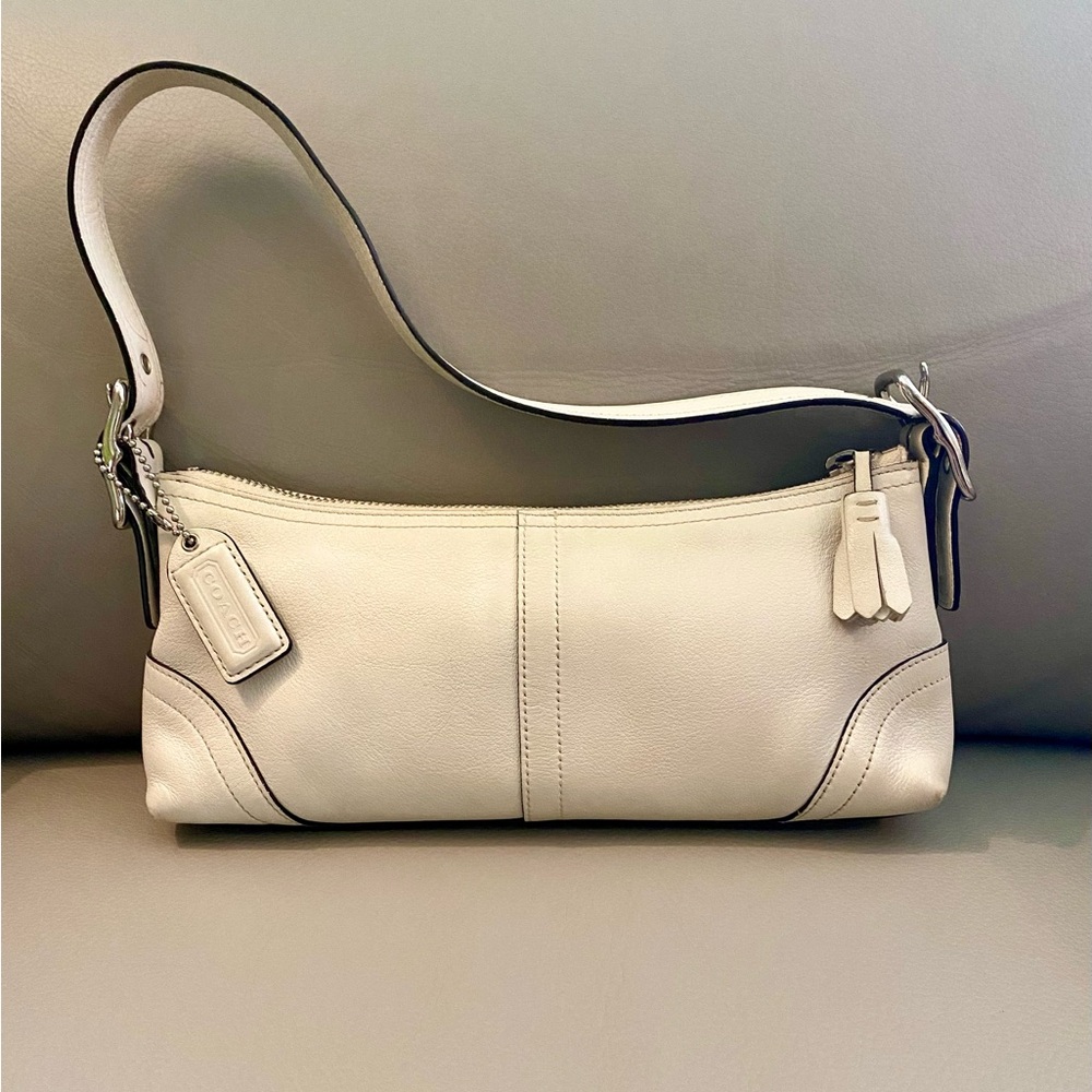 Coach Hampton Demi Baguette Shoulder Bag